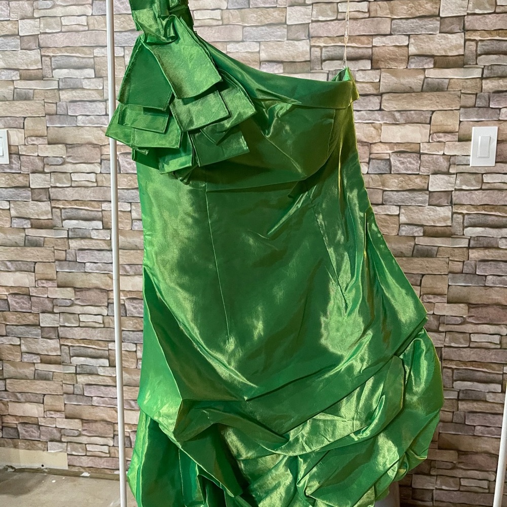One strap dress